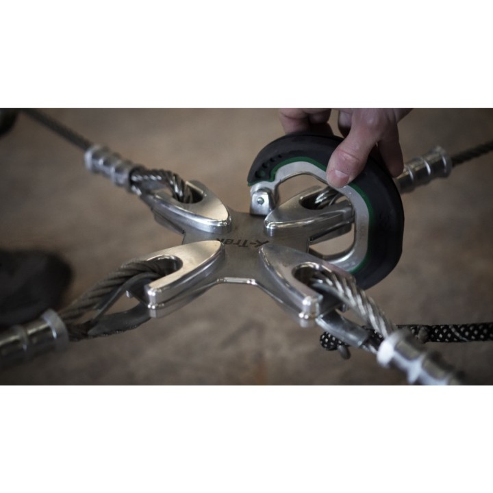 CONEKT X-MATRIX Platina multi-correccional para la línea de vida continua | L'Echelle Europeenne