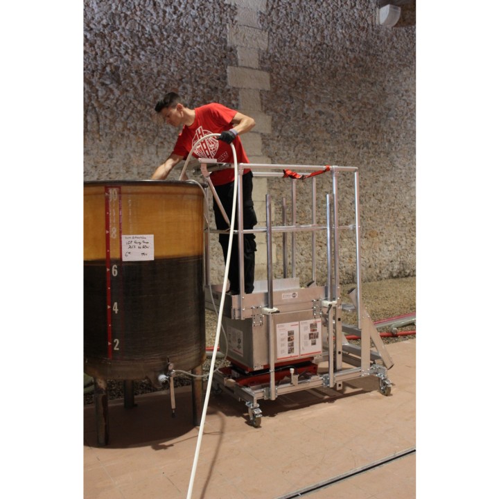 Plataforma de elevación BEESAFE para el sector agroalimentario | L'Echelle Europeenne