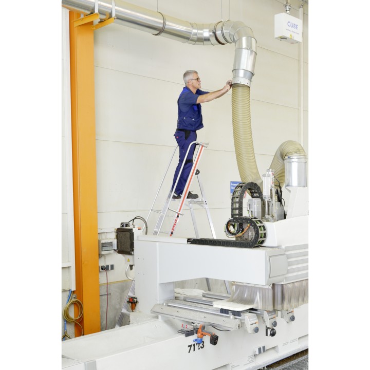 Plataforma móvil con pasamanos | L'Echelle Europeenne