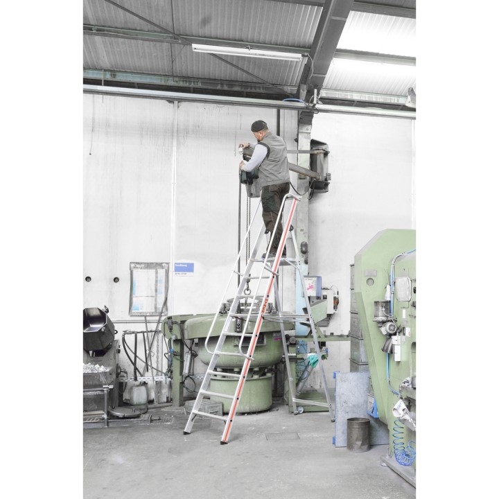 Plataforma móvil con pasamanos | L'Echelle Europeenne