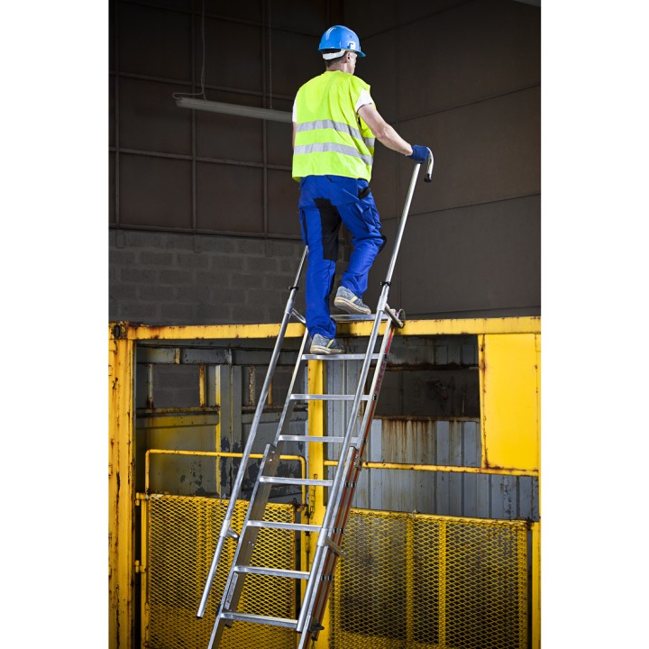 Escalera telescópica de acceso a bungalows con peldaños | L'Echelle Europeenne