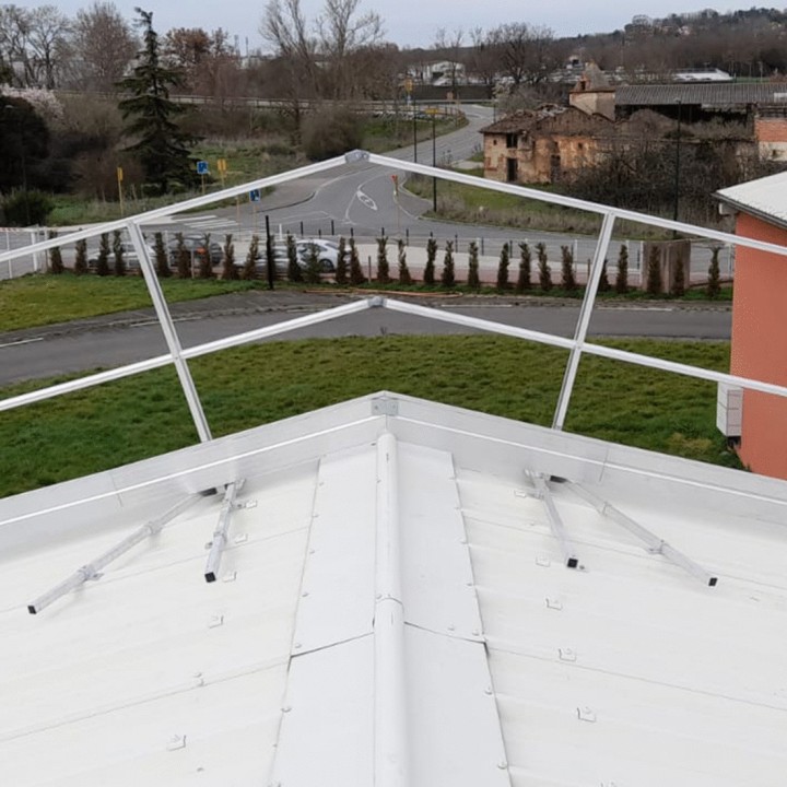 Suministro e instalación de barandillas fijas para tejados | L'Echelle Européenne