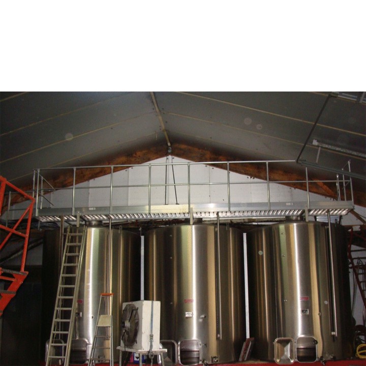 LEEVEL: Soluciones de acceso a medida para la circulación y el trabajo en altura | L'Echelle Européenne